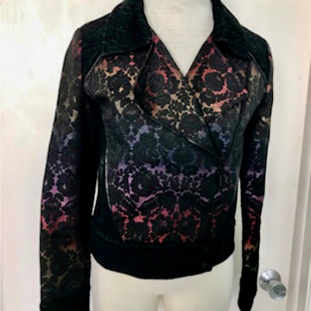 MARCHESA VOYAGE, CROPPED JACKET.